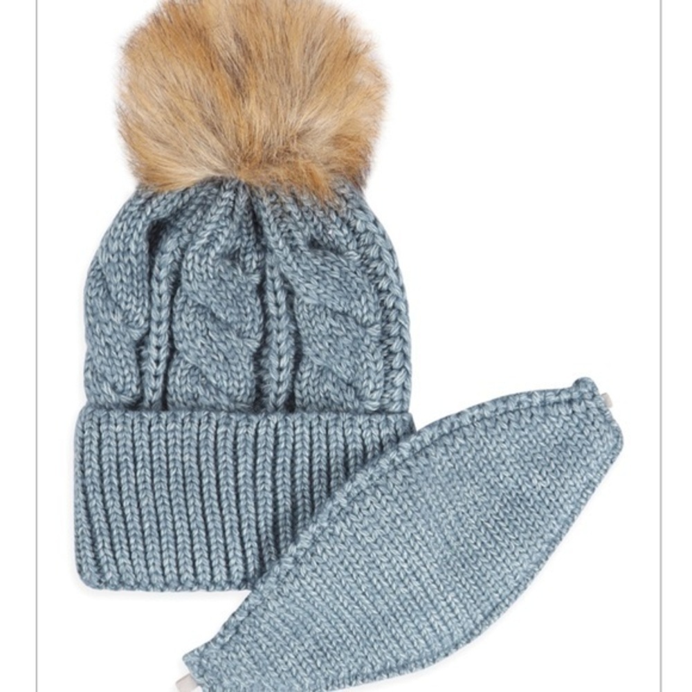 🆕Blue knitted beanie w/detachable face warmer